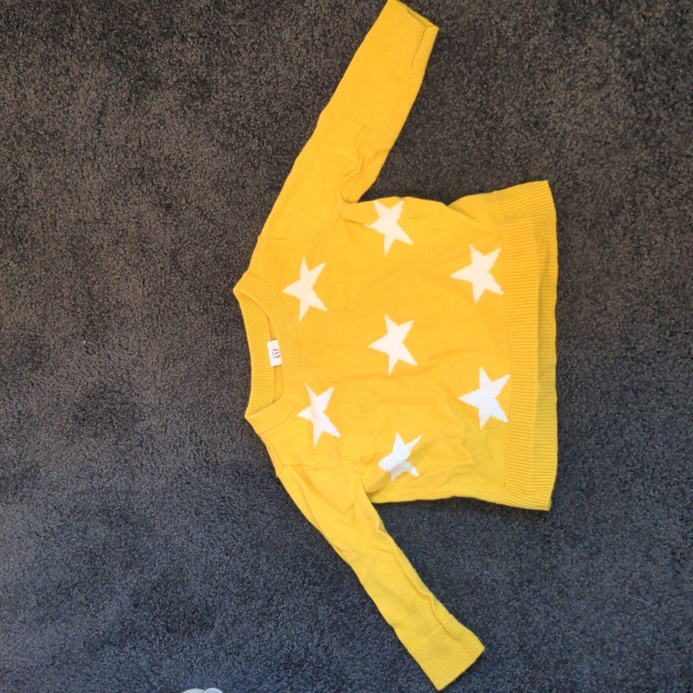 Baby Gap sweater 12-18 months